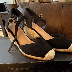 Beautiful platform espadrilles ☀️